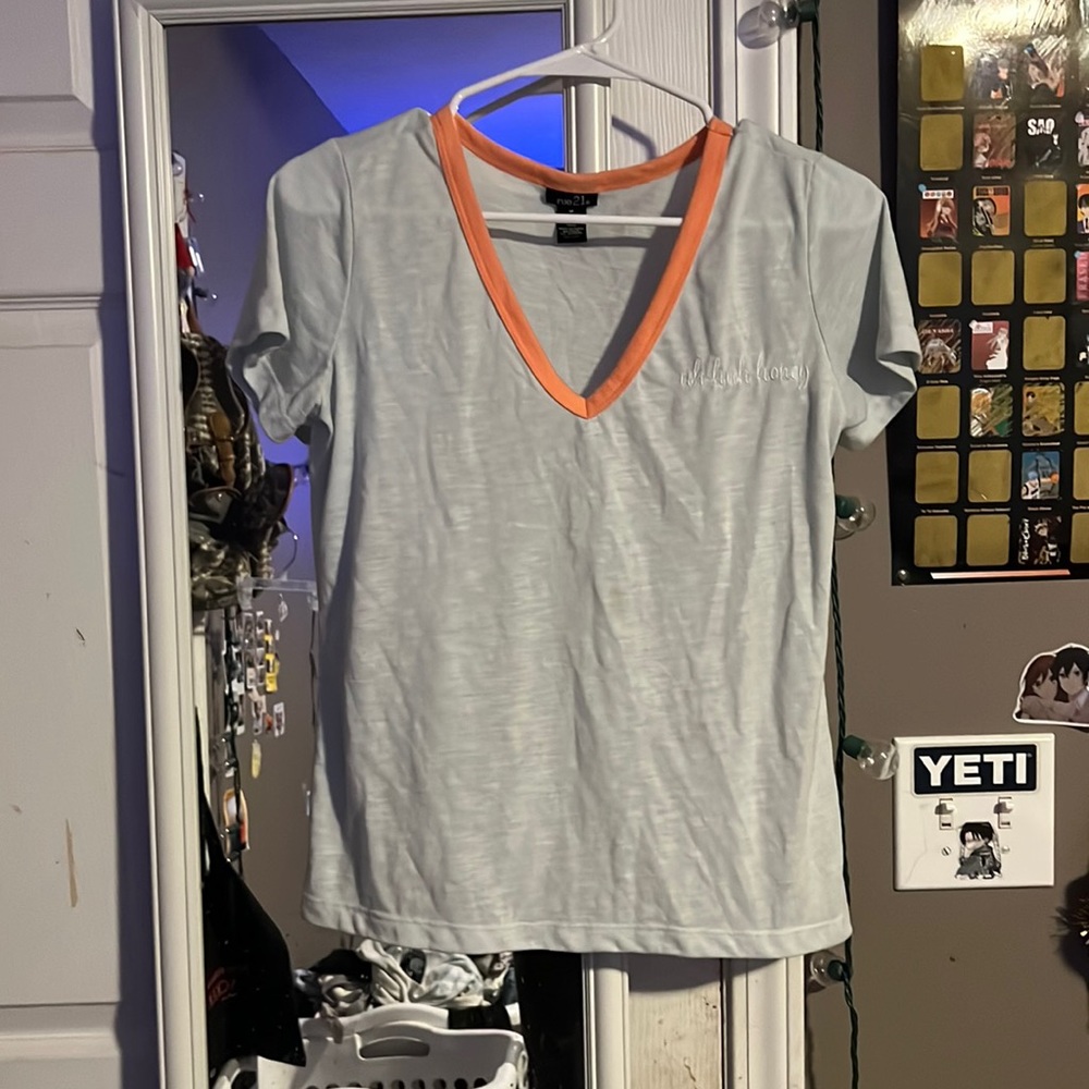 Rue 21 v-neck T-shirt